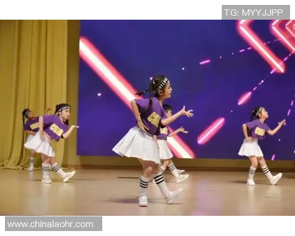 陈芳专访：从绿茵场到人生舞台的精彩旅程回顾